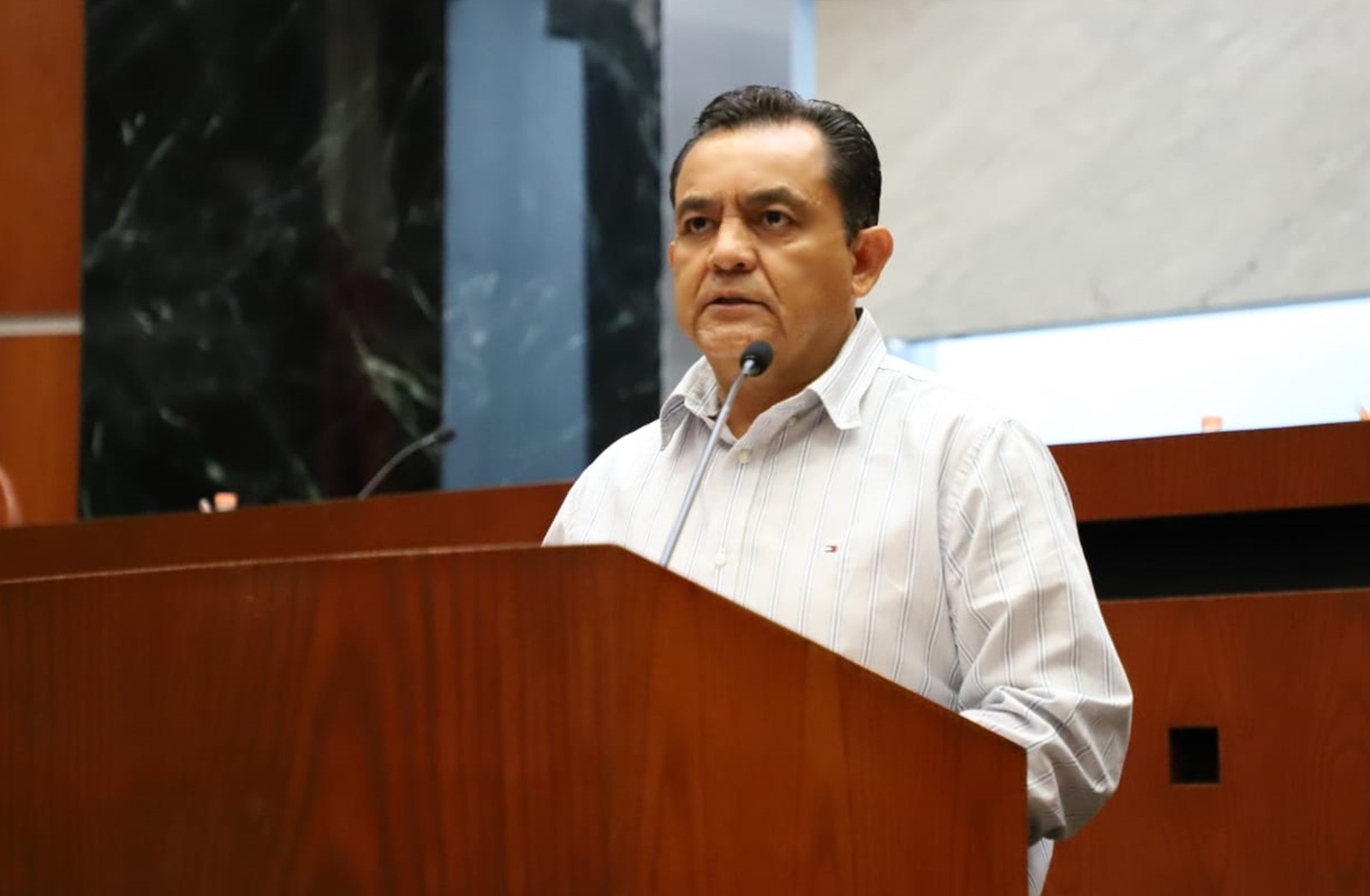 Plantean iniciativa de Ley Estatuto de los trabajadores al servicio del estado de Guerrero