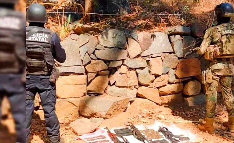 Policía Estatal y Semar liberan a tres personas privadas de la libertad en Coyuca de Benítez