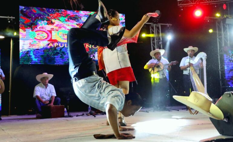Presentan regiones del estado su música en el “Jolgorio Acapulqueño”