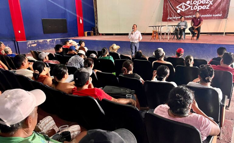 En Zihuatanejo se pronuncian a favor de Adán Augusto