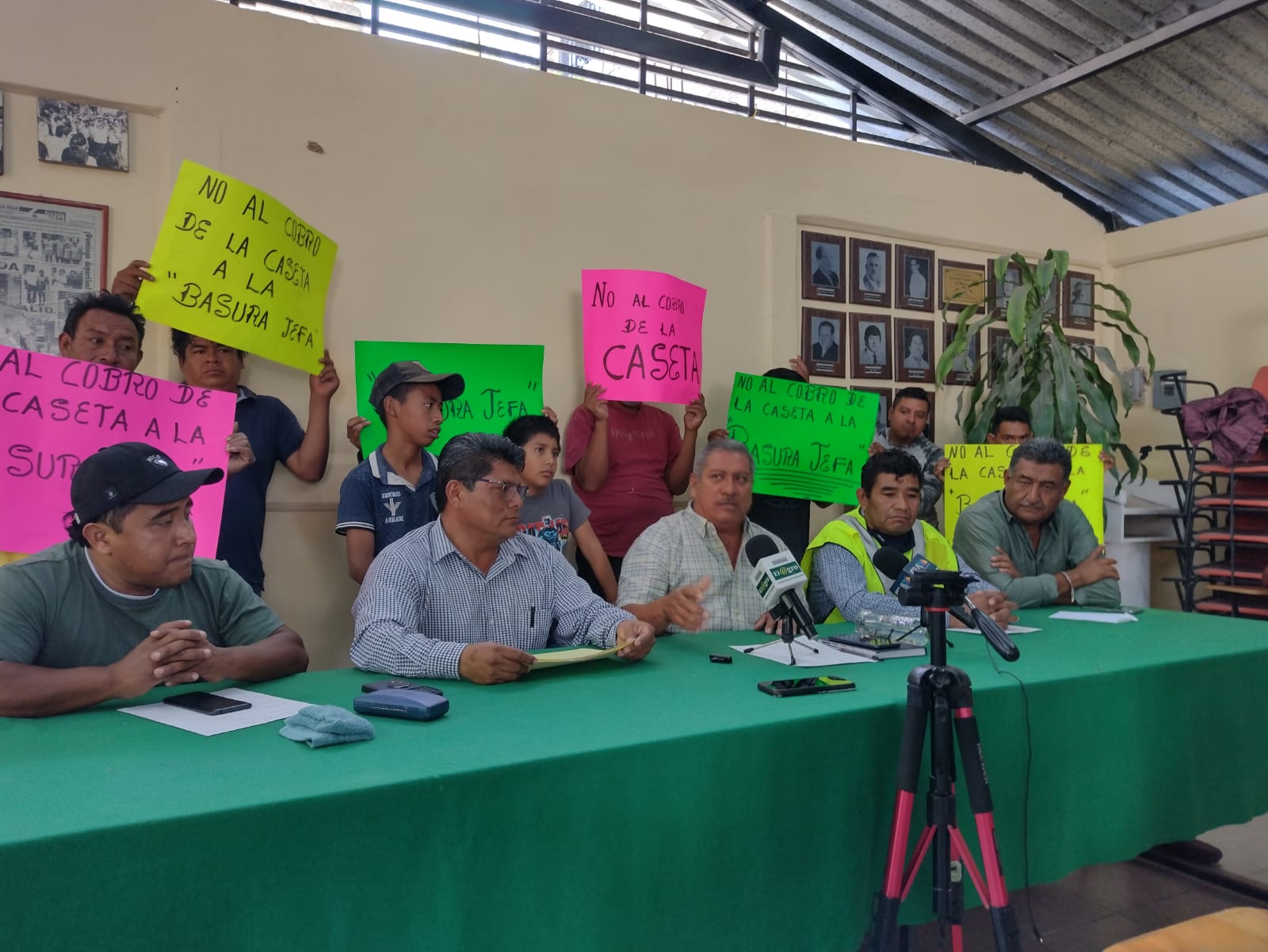 Organizaciones de «La basura jefa» denuncian cobro de peaje para arrojar desechos en el tiradero municipal