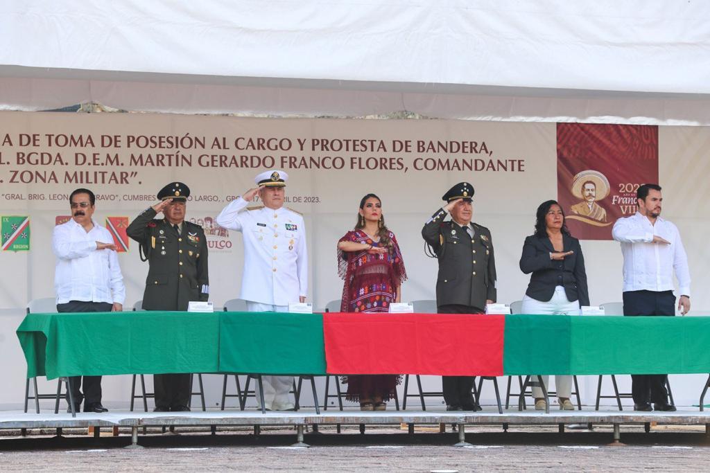 Asiste Evelyn Salgado a la Ceremonia de Toma de Posesión al Cargo de Martín Gerardo Franco Flores como comandante de la 27 Zona Militar