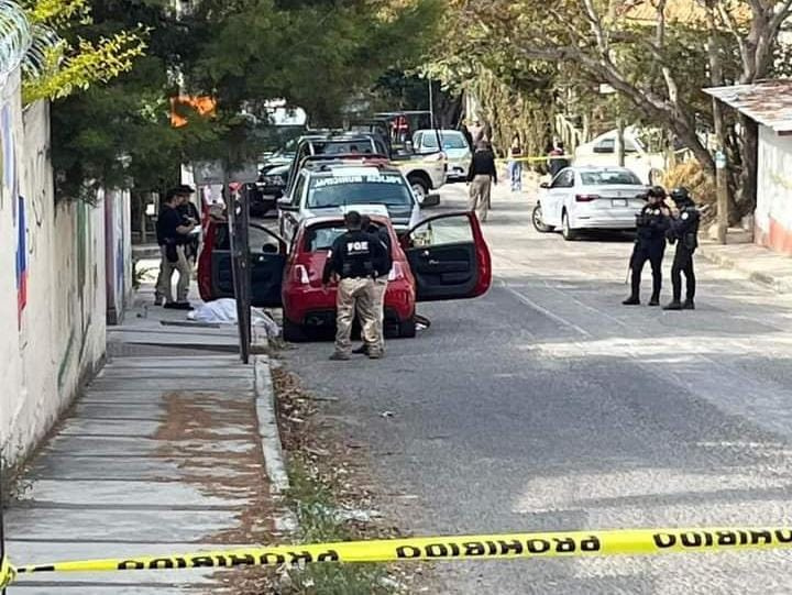 Ejecutan a maestra afuera del jardín de niños en el que laboraba en Chilpancingo