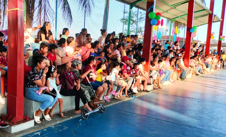 Lleva equipo Pargo de Jacko Badillo alegría al corazón de los Barrios Históricos
