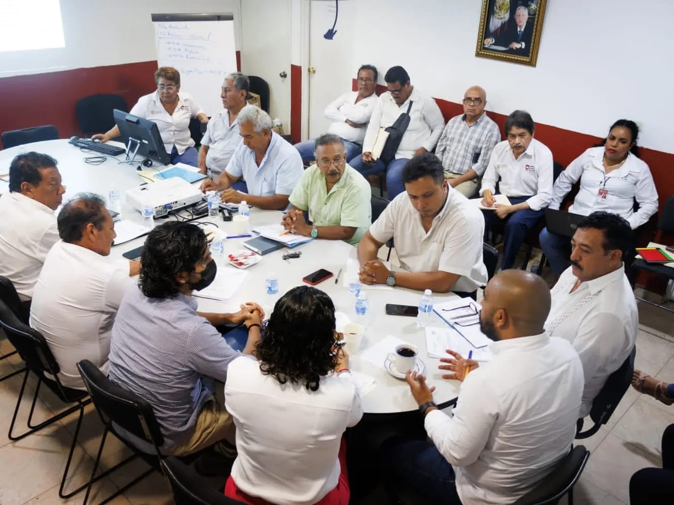 Refrenda Sagadegro su apoyo al sector cafetalero