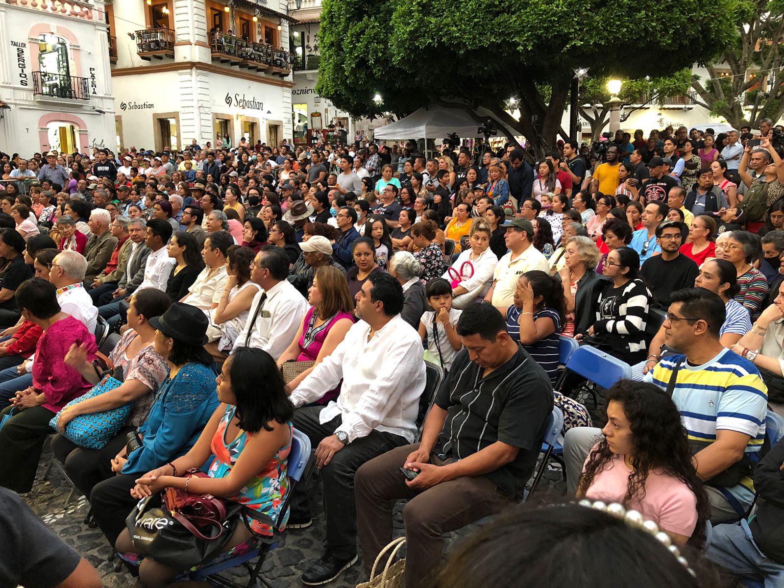 Clausuran la edición XXXVI de las Jornadas Alarconianas en Taxco de Alarcón con magno concierto de la OFA