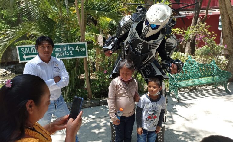 Miles de niñas y niños visitaron el Zoológico Zoochilpan de Chilpancingo para celebrar el Día de la Niñez