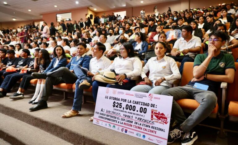 Guerrero punta de lanza en impulsar el emprendimiento en la Educación Media Superior: Evelyn Salgado