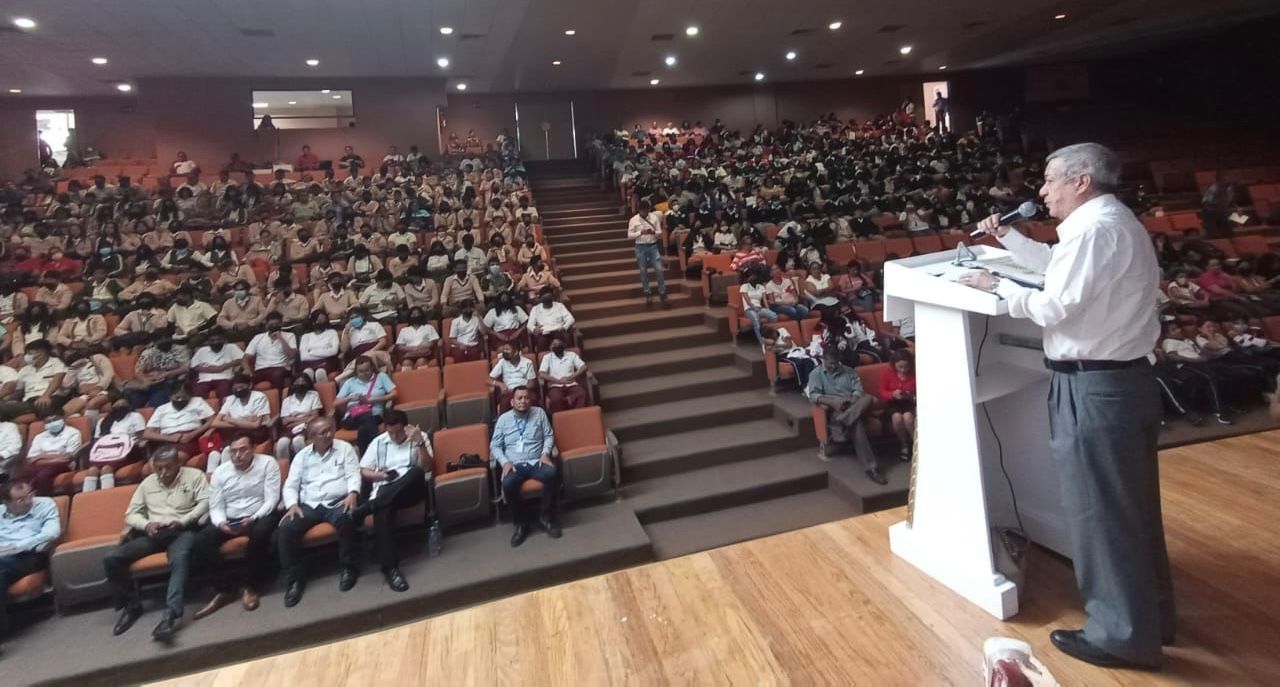 La Secretaría de Educación en Guerrero pone en marcha la estrategia didáctica «Qué me cuentas Don Quijote» para fomentar la lectura