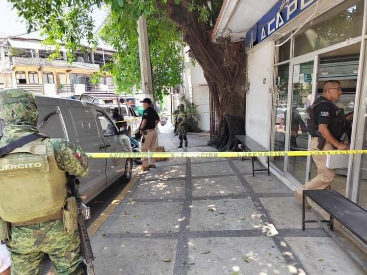 Balean a hijo de empresarios de funeraria en Acapulco