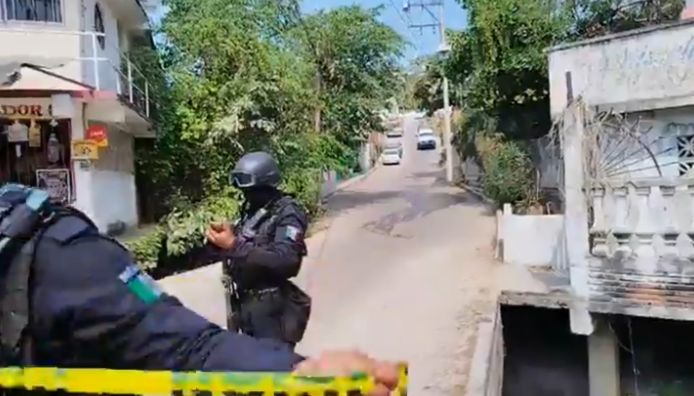 Hombres armados asesinan a adultos mayores en la colonia Niños Héroes, Acapulco