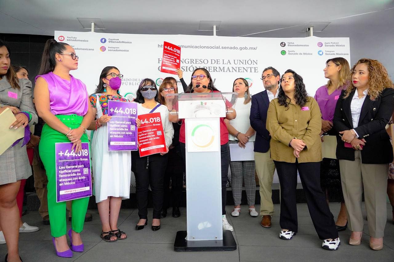 “El ácido no sólo quema la piel de las mujeres, sino que las marca de por vida”: Citlali Calixto en el Senado de la República