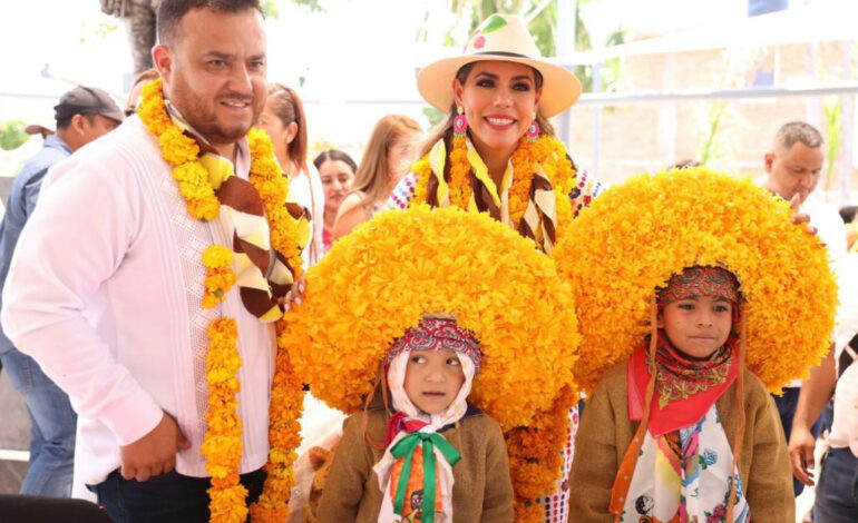 Con voluntad política y corazón, Evelyn Salgado le cumple a Chichihualco
