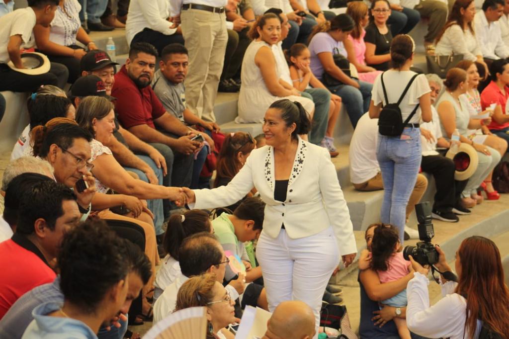 Hay que respetar el 115 Constitucional en diálogos con afectados del Mercado Central de Acapulco, dice Abelina López