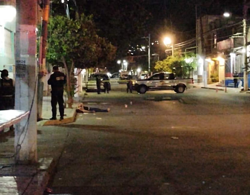 Asesinan a motociclista en Ciudad Renacimiento, Acapulco