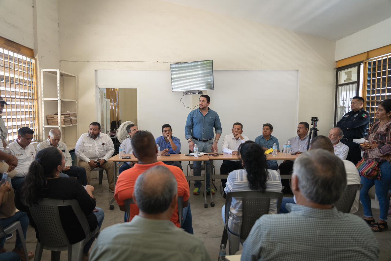 Atiende gobierno del estado la problemática ambiental de Petacalco