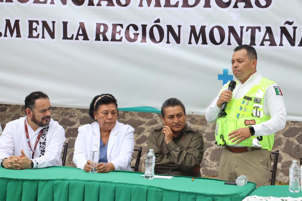 Inaugura la titular de salud estatal el centro de operación de urgencias médicas en la región de la Montaña