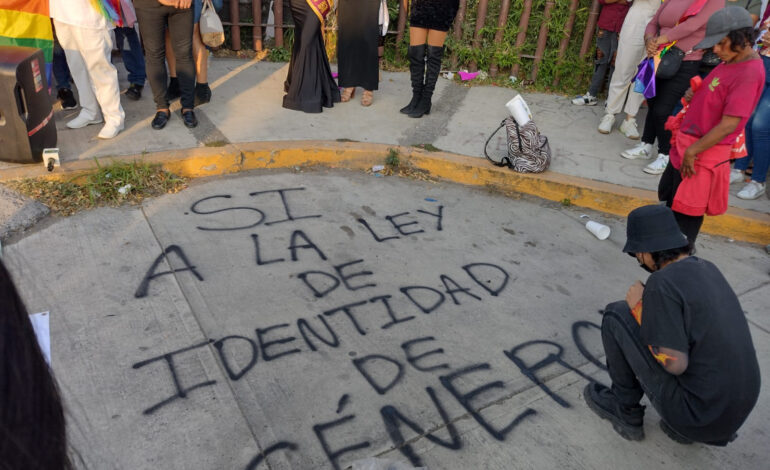 Poblaciones LGBTTTIQ+ reclaman identidad de género en marcha