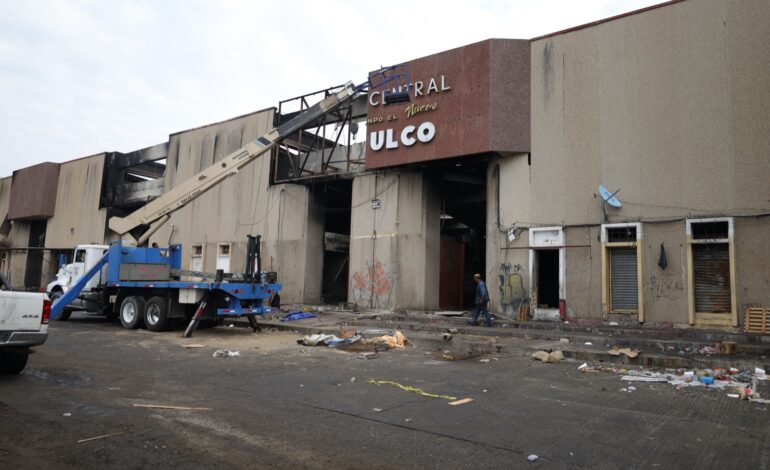 Gobierno Municipal intensifica los trabajos de reconstrucción en nave mayor del Mercado Central