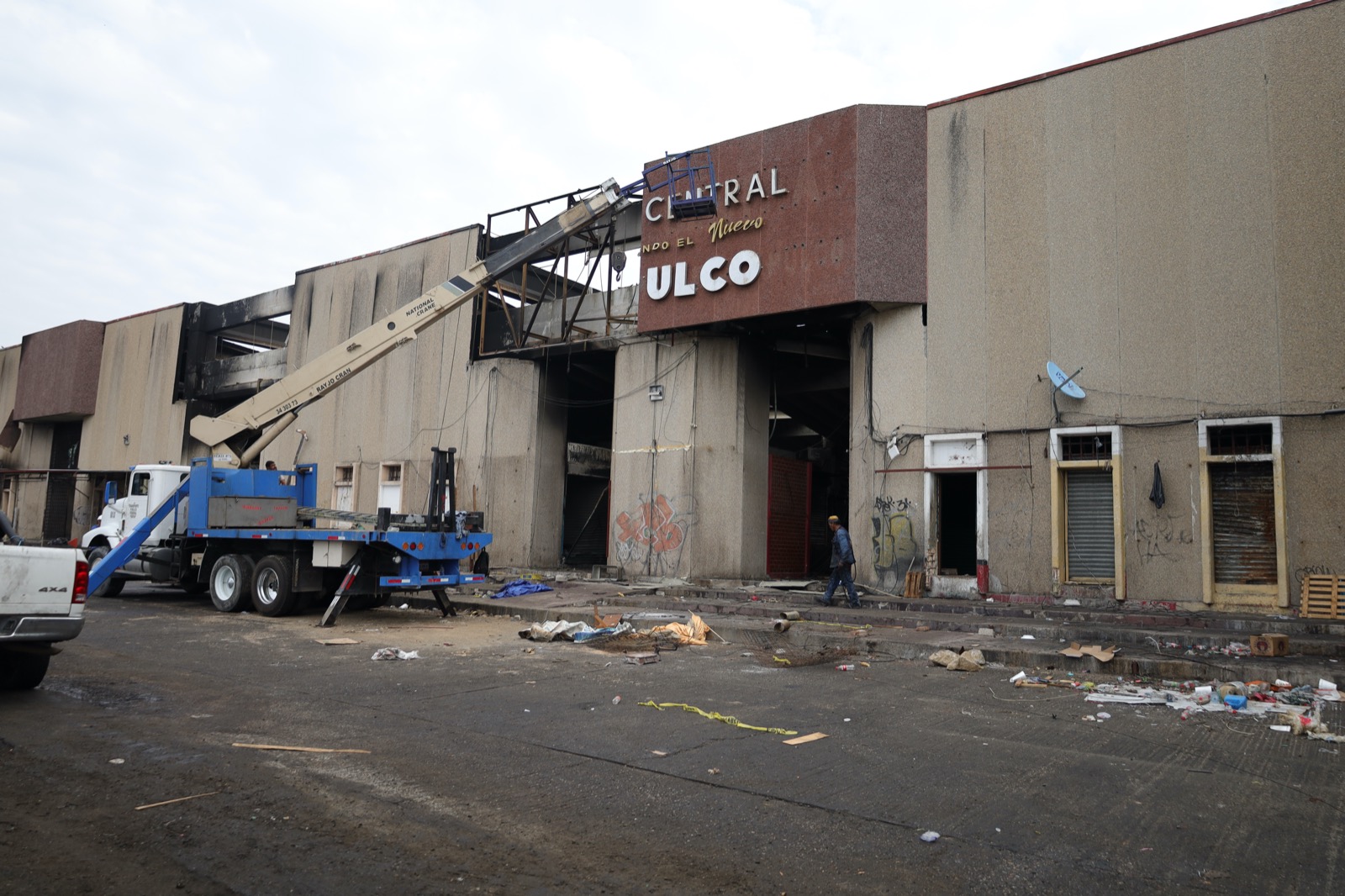 Gobierno Municipal intensifica los trabajos de reconstrucción en nave mayor del Mercado Central