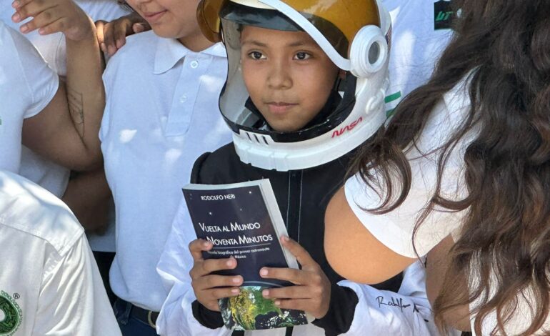 Imparte el primer astronauta mexicano, la conferencia “Educación, Ciencia y Tecnología”