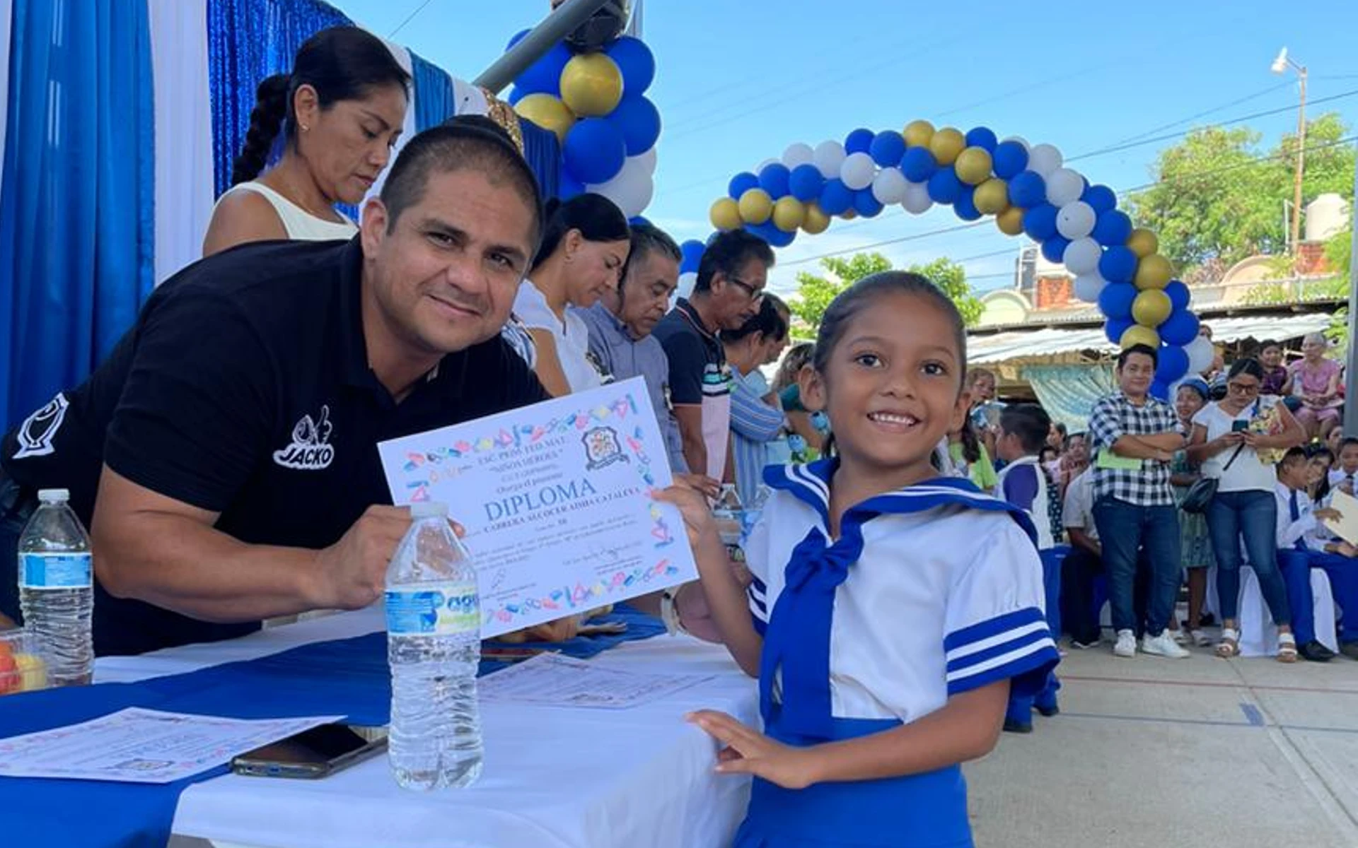 Acapulco merece escuelas en mejores condiciones: Jacko Badillo