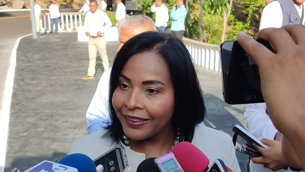 Fiscalía de Guerrero investiga video de encuentro entre Norma Otilia Hernández y capo; también los bloqueos en Chilpancingo