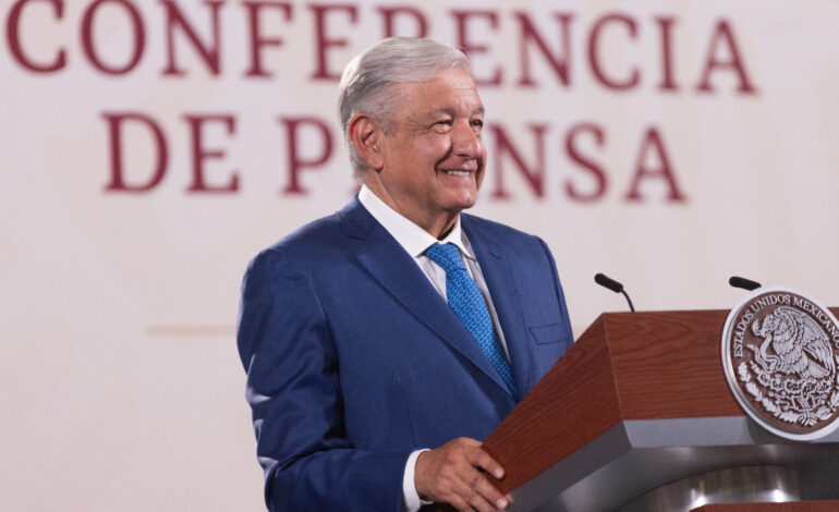 Llama el presidente Andrés Manuel López Obrador a dejar solos a quines los están movilizando en el bloqueo de Chilpancingo