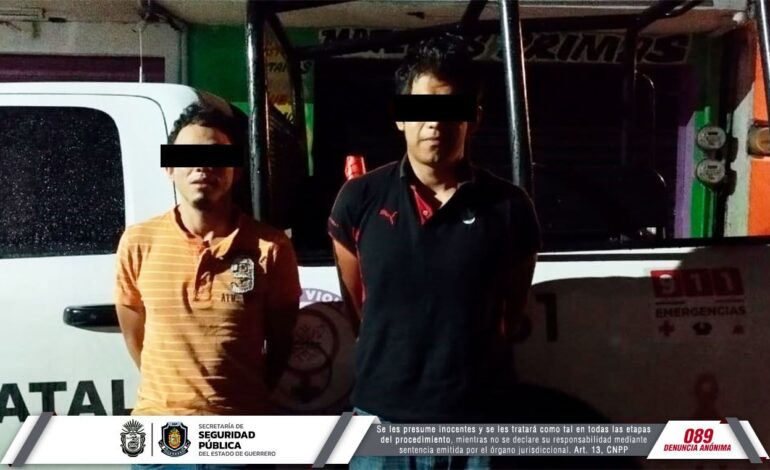 Arrestan a dos jóvenes en Chilpancingo por la posesión de marihuana, cristal y báscula gramera