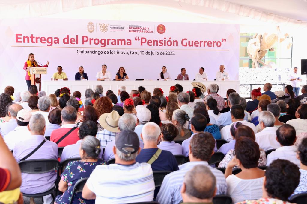 «El pueblo es nuestro aliado, es nuestro equipo y vamos a seguir trabajando con justicia social»: Evelyn Salgado