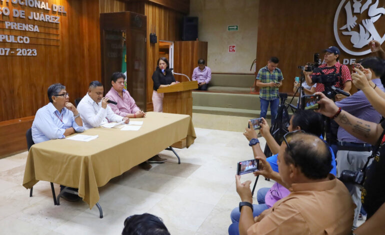 Gobierno de Abelina López Rodríguez garantiza playas limpias a bañistas