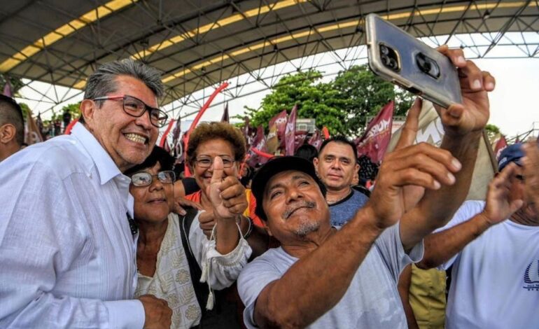Ricardo Monreal pide a dirigencia nacional de Morena contener excesos en publicidad de aspirantes