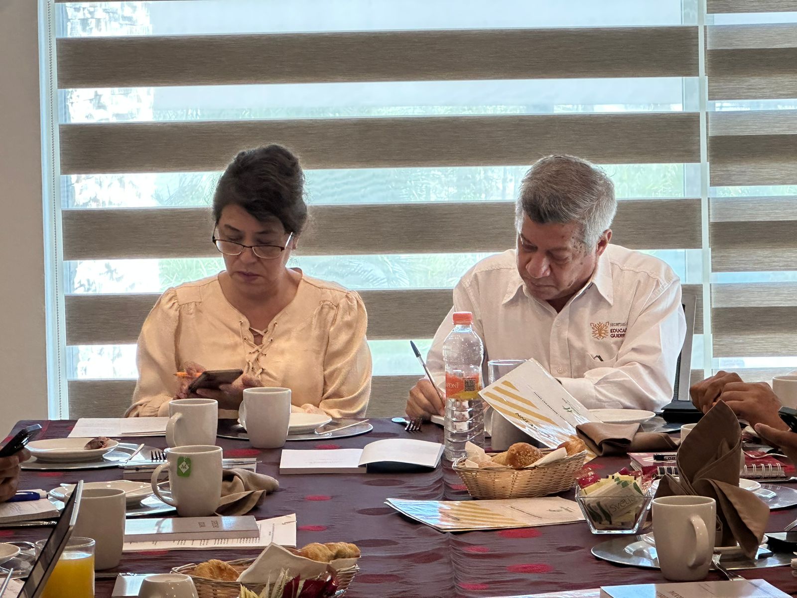 Logra SEG acuerdos en favor del magisterio guerrerense ante autoridades federales