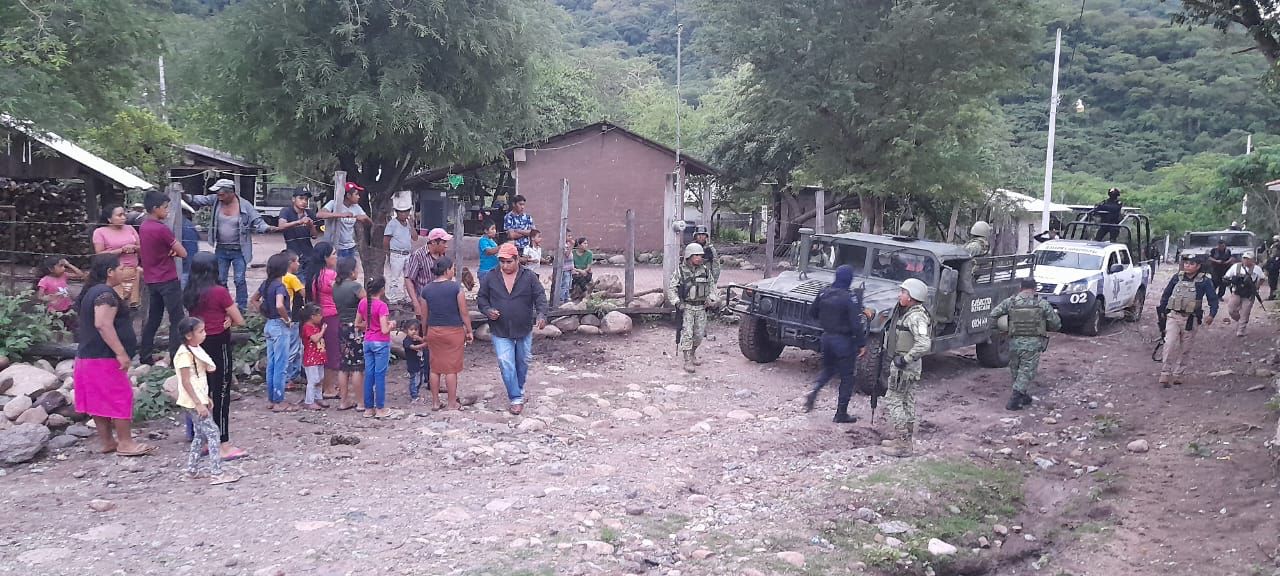 Se instala campamento policiaco-militar en Encino Amarillo, San Miguel Totolapan, Guerrero