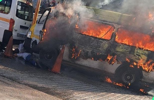 Asesinan a tres conductores del transporte público en Chilpancingo; homicidas queman Urvan