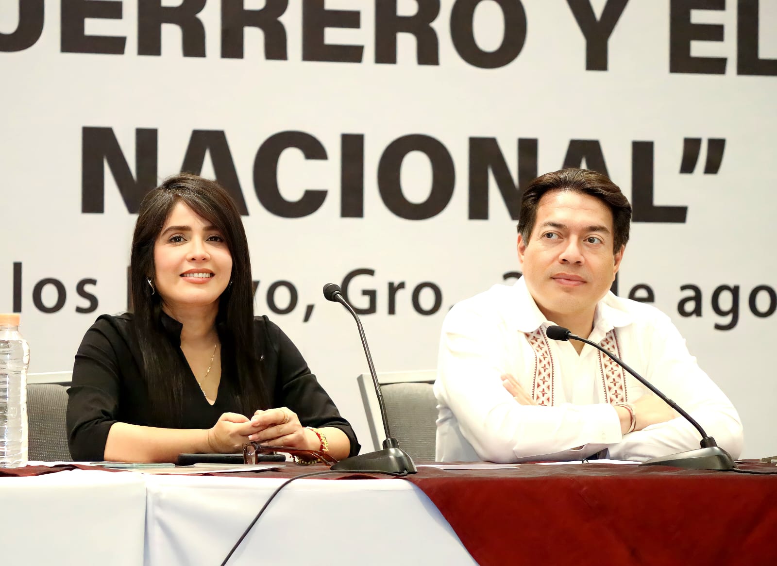 Defender a Evelyn Salgado y Yoloczin Domínguez, pide Mario Delgado a mujeres de Morena