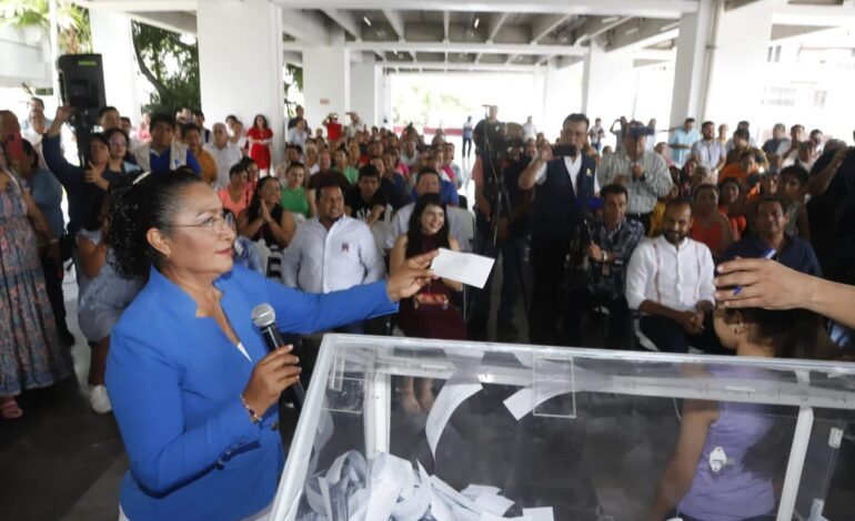 Realiza Abelina López sorteo predial Acapulco 2023