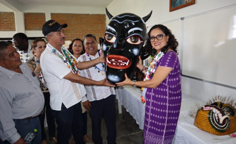Premian a ganadores del Concurso Artesanal de Temalacatzingo 2023