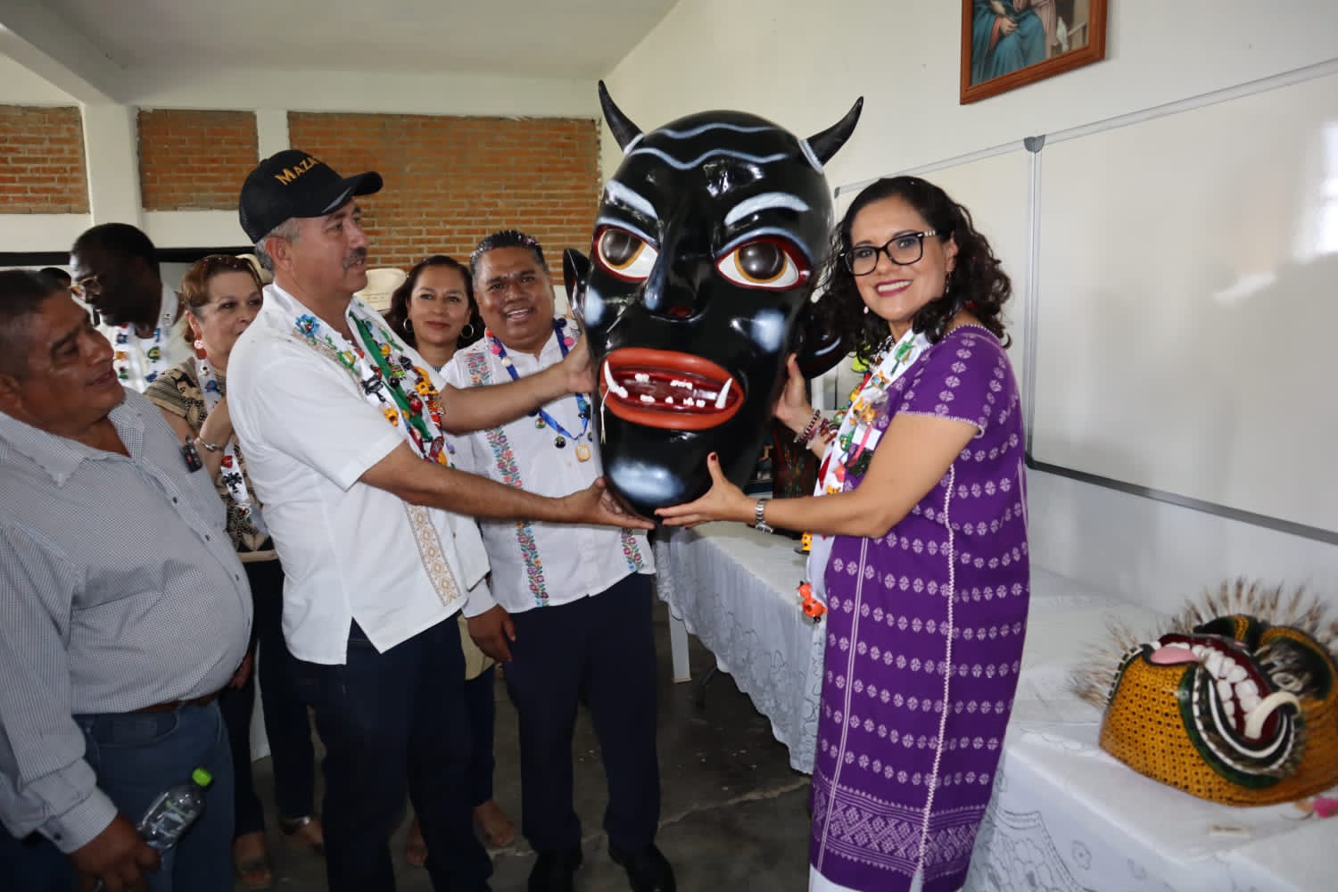 Premian a ganadores del Concurso Artesanal de Temalacatzingo 2023