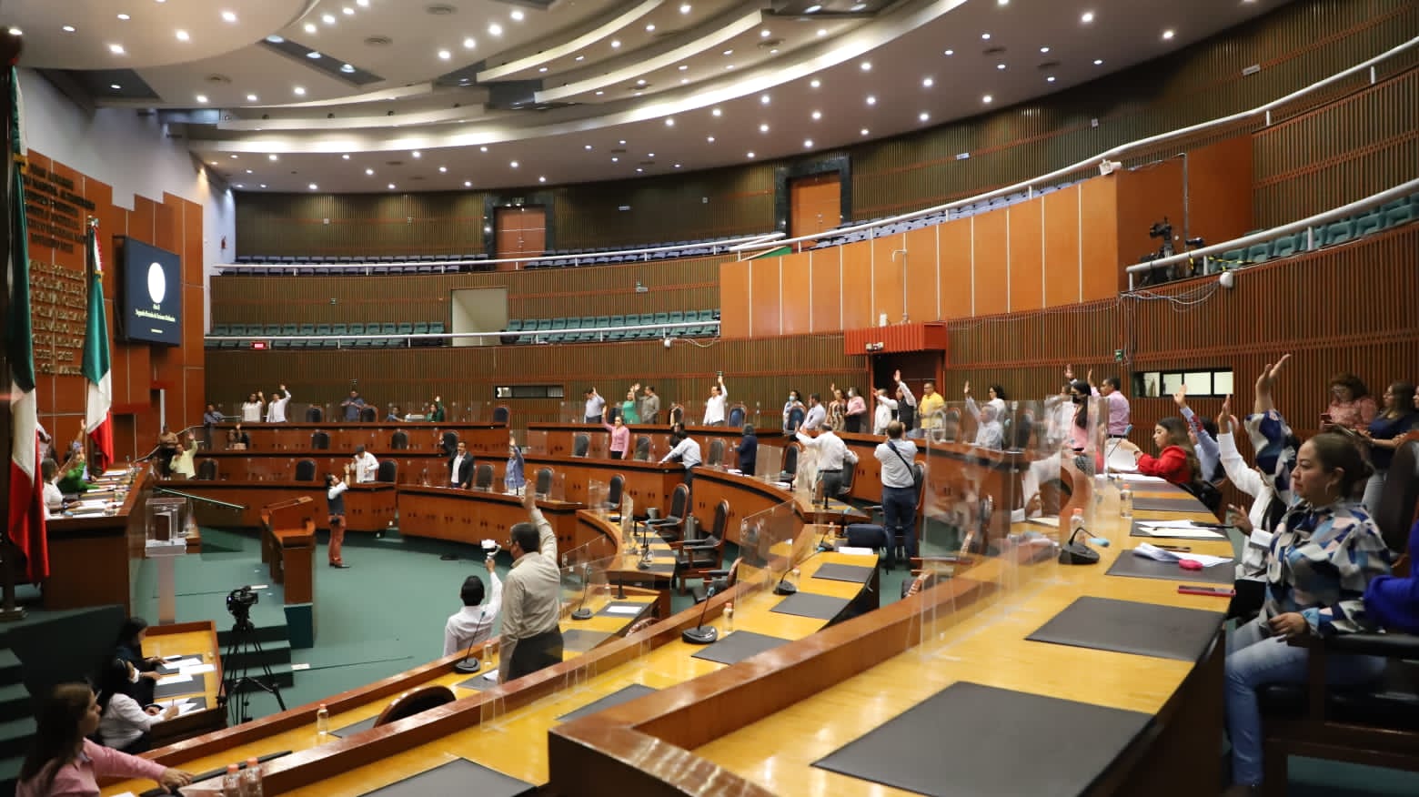 Convoca el Congreso a presentar propuestas de recipiendario de la presa Sentimientos de la Nación