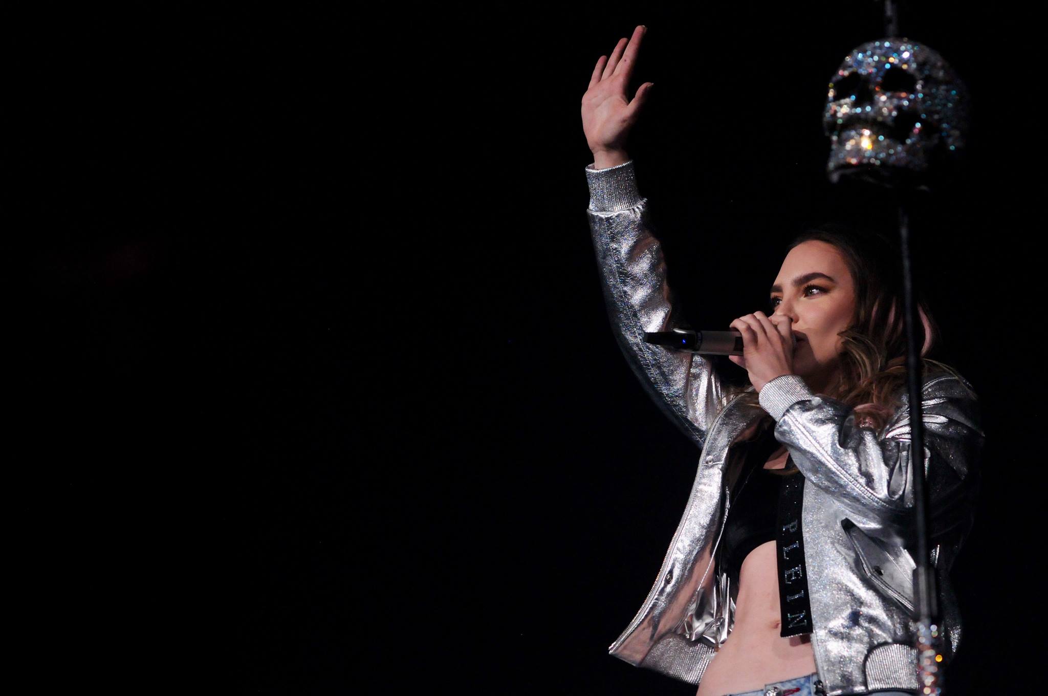 Belinda artista encargada de aperturar los conciertos «DO, RE, MI, FA, SOL» organizados por el Gobierno de Guerrero