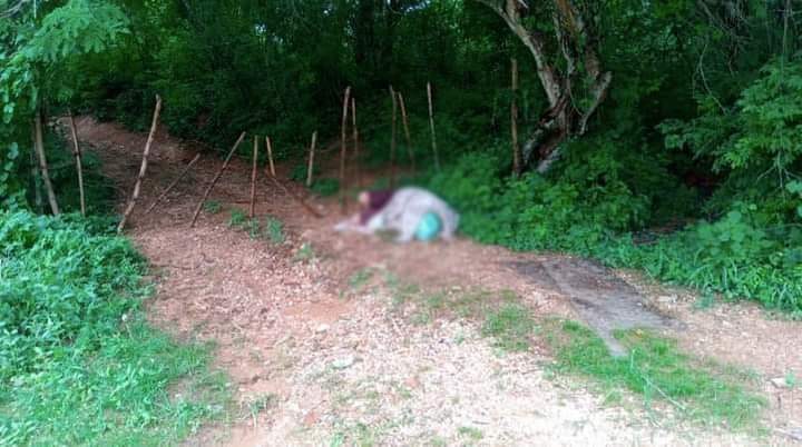 Dejan cadáver envuelto en sábana en la localidad Valle del Río