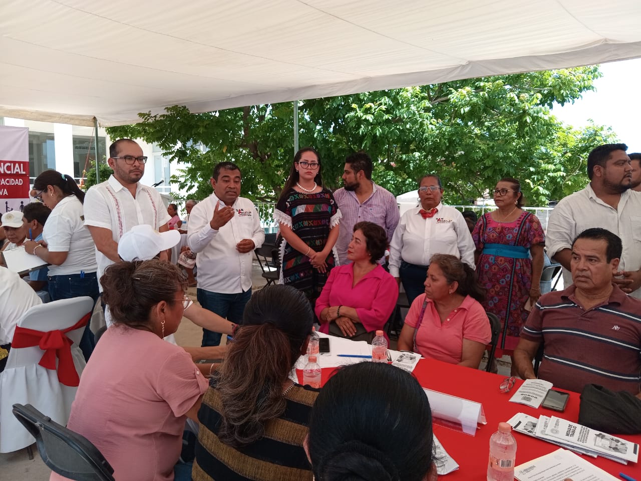 Avanza favorablemente la consulta a personas con discapacidad que realiza el Congreso del Estado