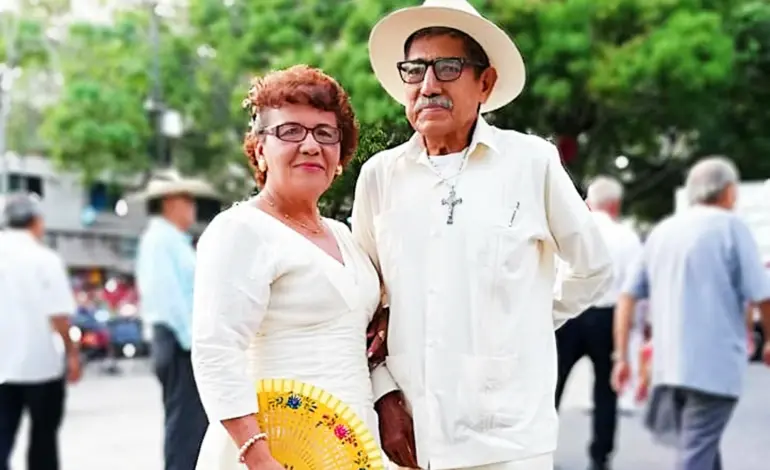 Ante la violencia hay que mantener ocupada la mente, el alma y el corazón, dice Abelina López
