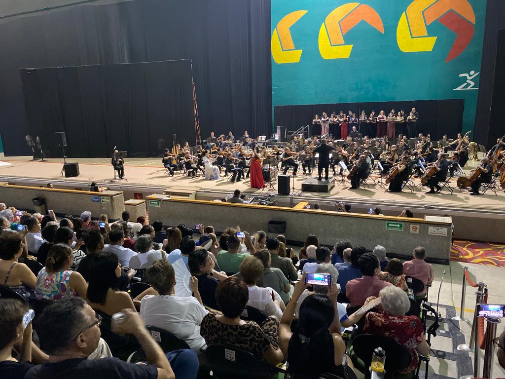 Espectacular concierto de la Filarmónica de Acapulco para rendir tributo a Juan Gabriel