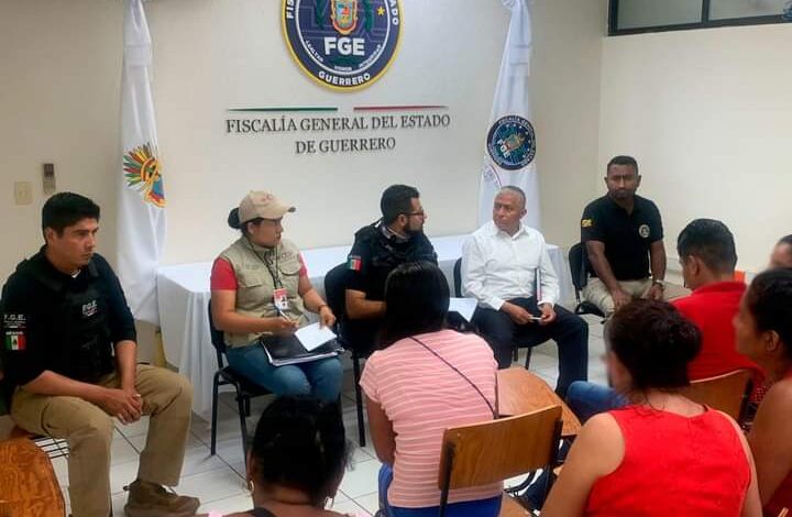 Autoridades de gobierno y Fiscalía se reúnen con familiares de seis jóvenes desaparecidos en Acapulco