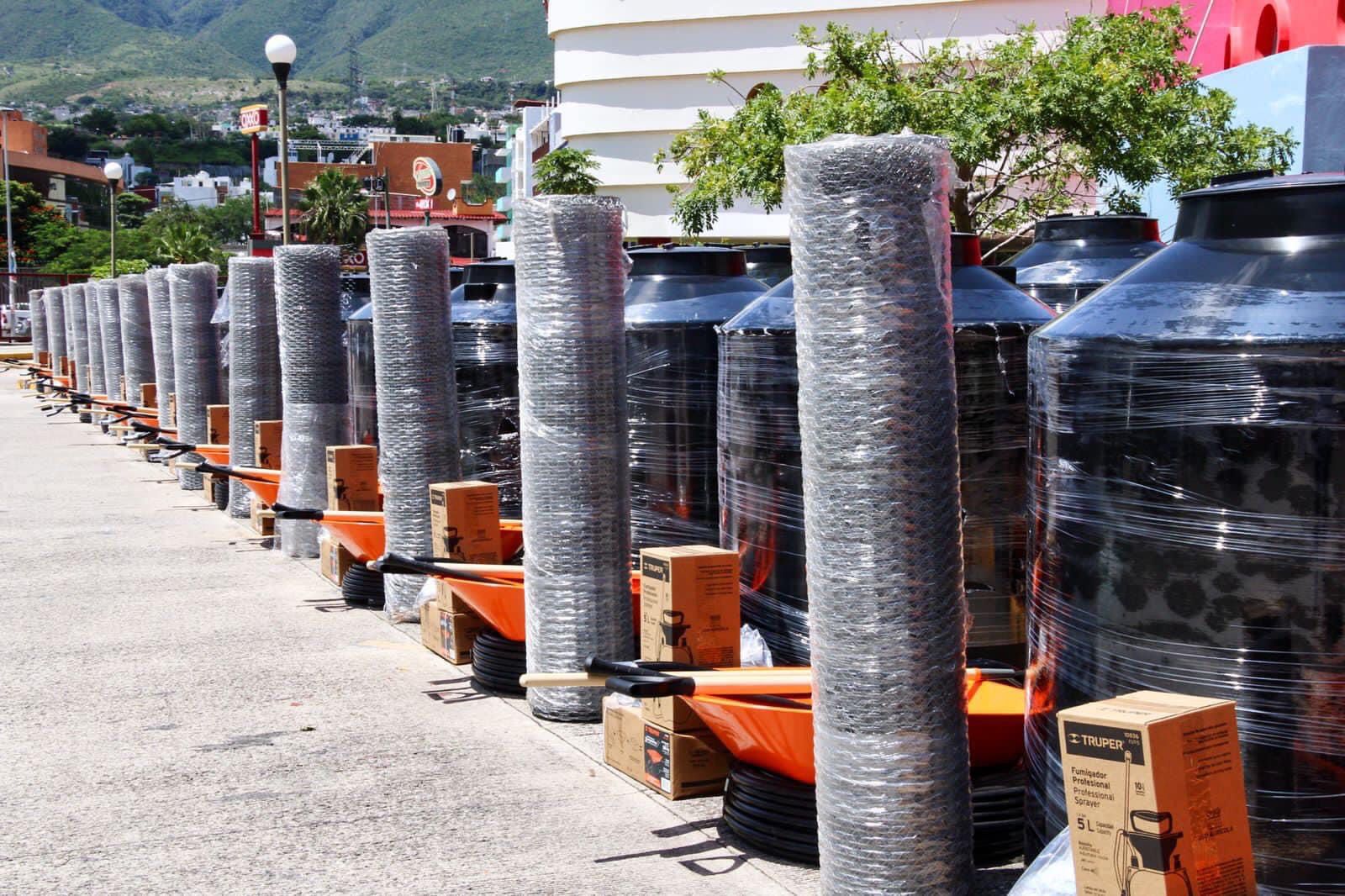 Reciben 22 escuelas de la región Centro equipamiento para Instalación de Huertos Escolares