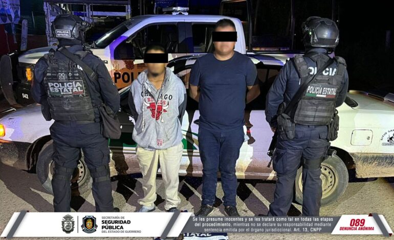 Detiene la Policía Estatal a dos personas en Tlapa de Comonfort