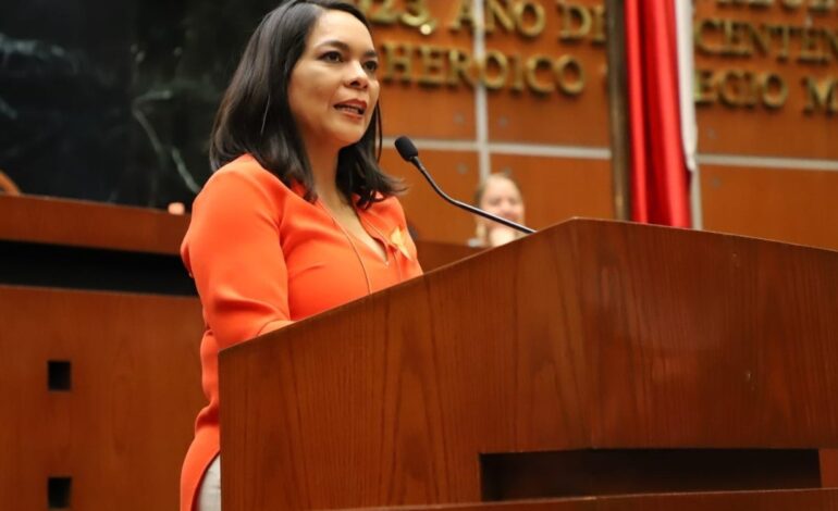 Plantean reforma a la Ley de Educación para establecer la beca universal en el nivel básico