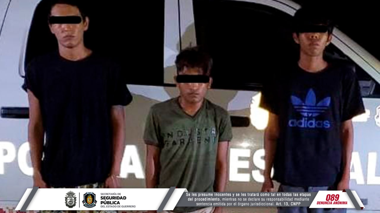 Arrestan a tres personas jóvenes en Acapulco con droga y armas; información extraoficial señala que son del grupo delictivo Los Rusos